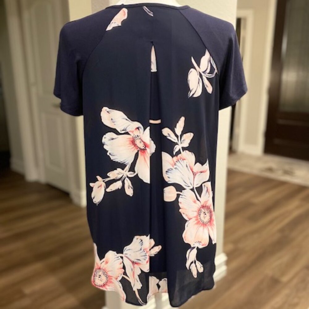 ANN TAYLOR Navy/Floral Mixed Media Top